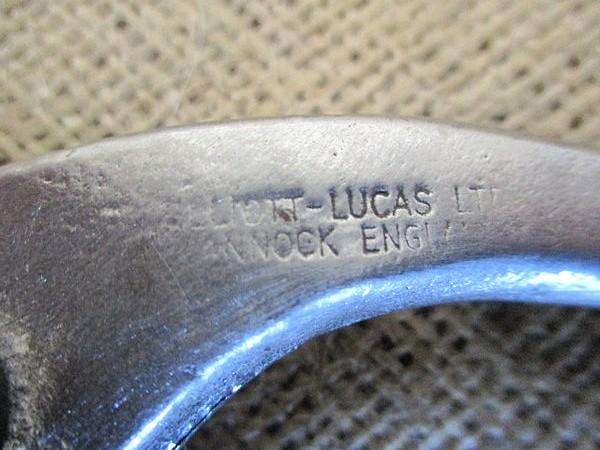 Nice Sturdy Vintage Elliott-Lucas 8 inch Blacksmith Tong With Matching 700gr Machinist Hammer