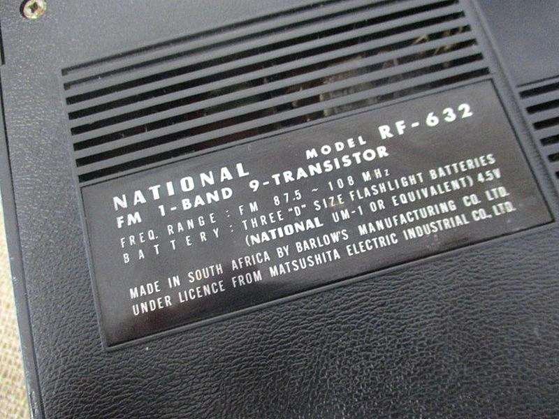 Vintage Naional Panasonic Model RF-632 Portable Transistor Radio      Late 1950's - Early 1960"s