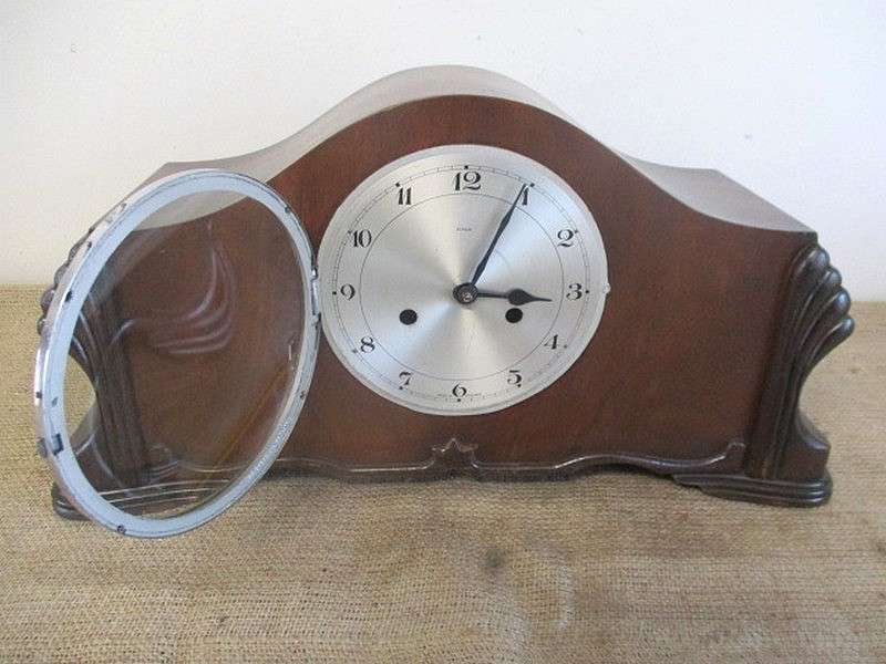 For An Easy Restoration Project..... This Beautiful Vintage Enfield Mantle Clock         England