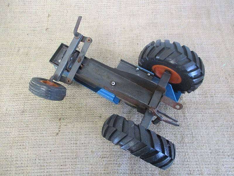 For Repair Or Spares....Highly Collectable Vintage "Strike" Toy Equipment/Collection As Per Photos