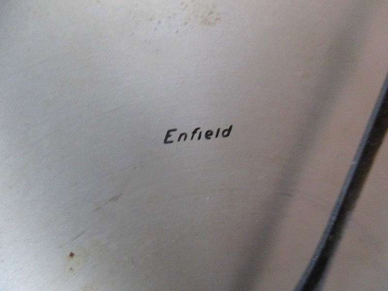 For An Easy Restoration Project..... This Beautiful Vintage Enfield Mantle Clock         England