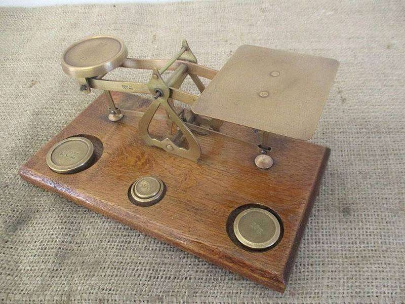 Beautiful Vintage Brass Postal Letter Scale              Made In England