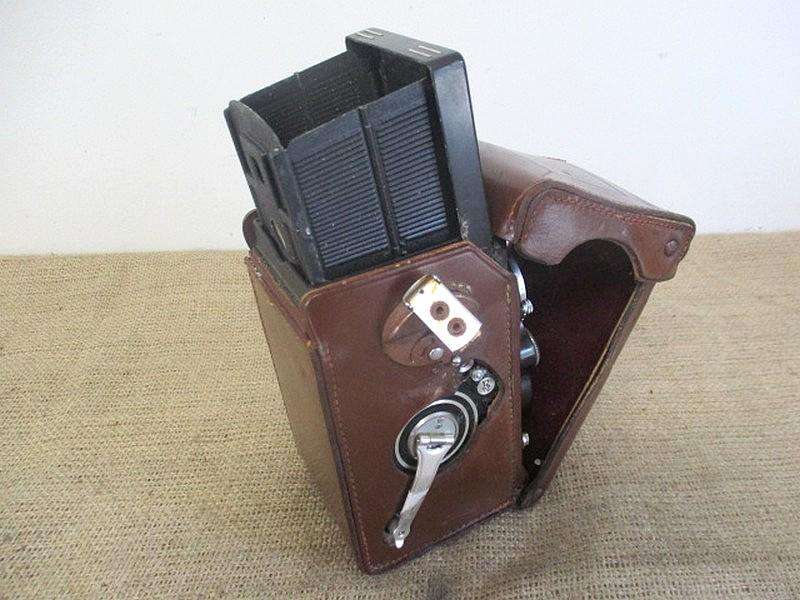 Ultra Rare Vintage Rolleiflex Synchro-Compur DBP 3,5F 2819455 DBGM Camera      1958 - 1976   Germany