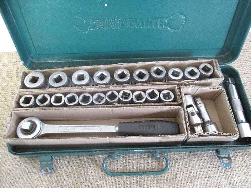 Neat 25 Piece Gedore D19 3/4 inch Drive Set In Stahlwille Toolbox