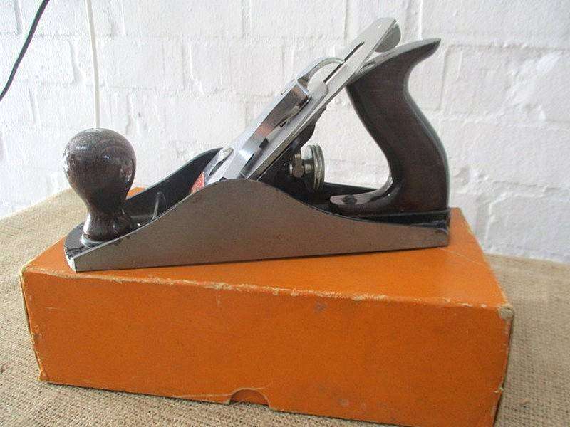 An Excellent Vintage Stanley Bailey No 4 1/2 Plane In Original Packaging             Made In England