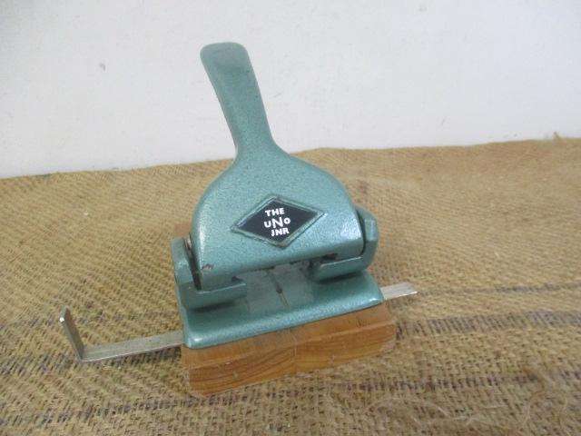 Beautiful Vintage Heavy Duty The Uno Jnr Two Hole Cast Iron Paper Punch