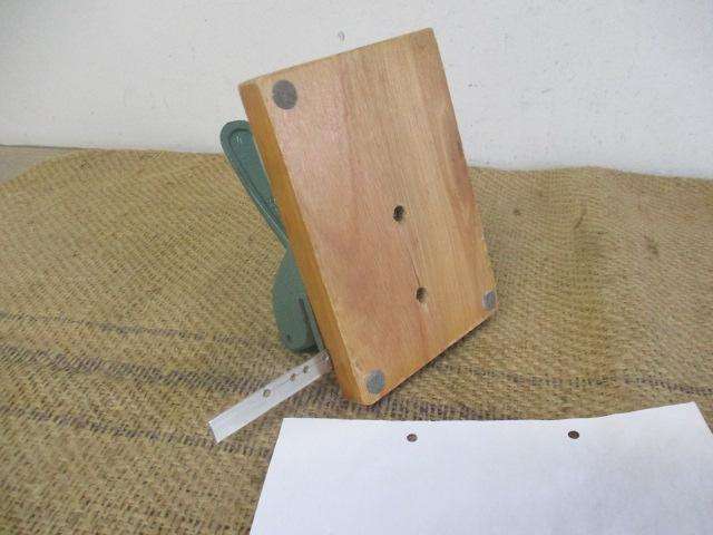 Beautiful Vintage Heavy Duty The Uno Jnr Two Hole Cast Iron Paper Punch