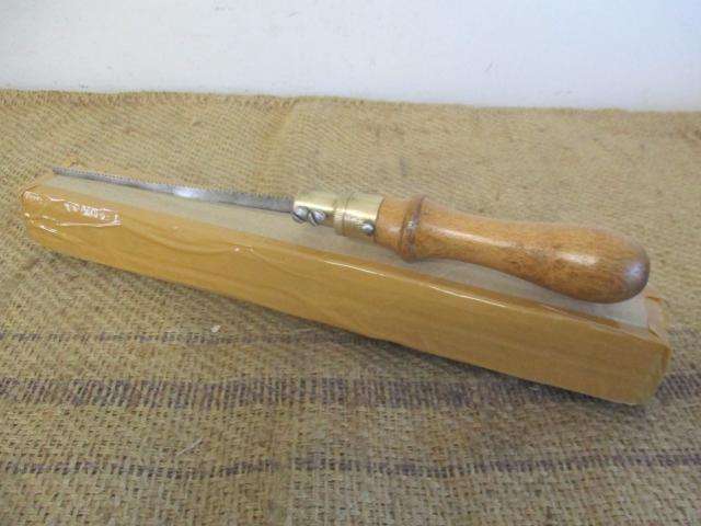 Lovely Vintage Footprint Keyhole Saw                England