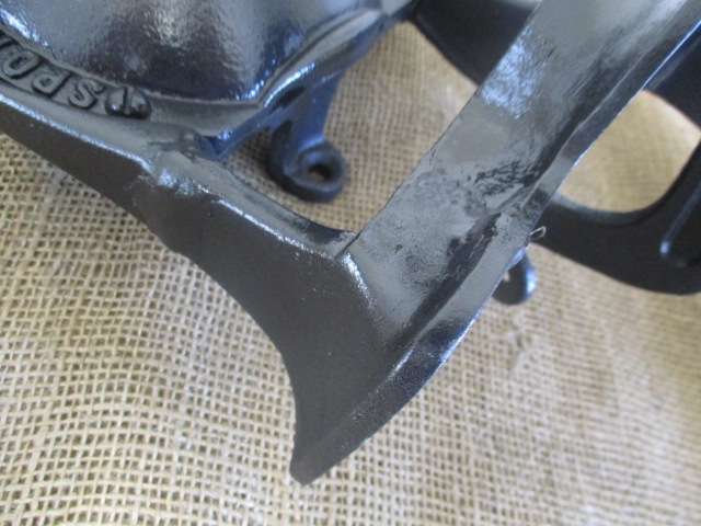 Neat And Complete Vintage Cast Iron No 4 Spong Coffee Grinder With Original Container        London