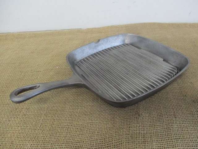 Beautiful Cast Iron Steak Pan