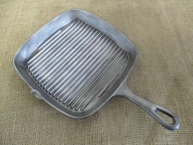 Beautiful Cast Iron Steak Pan