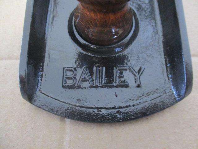 An Outstanding And Neat Vintage Stanley Bailey No 6 Hand Plane        Made In England