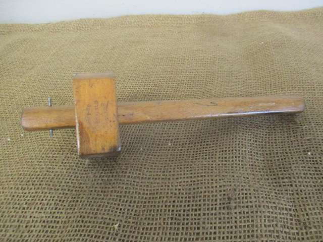 Nice Vintage 9 1/2 inch Marples Carpenter's Marking Gauge    Sheffield, England