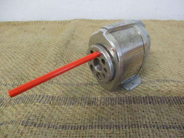 Beautiful Vintage Boston Model KS Pencil Sharpener    Made In England By Joseph Gillott & Sons Ltd
