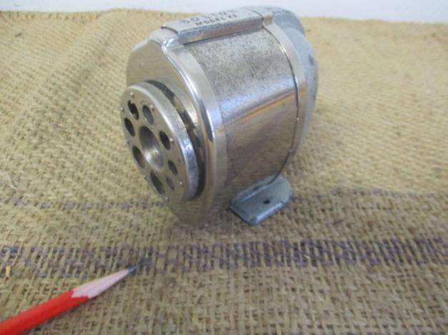 Beautiful Vintage Boston Model KS Pencil Sharpener    Made In England By Joseph Gillott & Sons Ltd