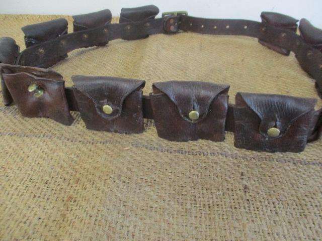 Stunning Vintage WW1 /WW2/ Boer War Twelve Pouch Ammunition Leather Belt