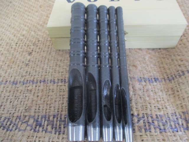Good Quality Set Of 5 Leather Hollow Punches