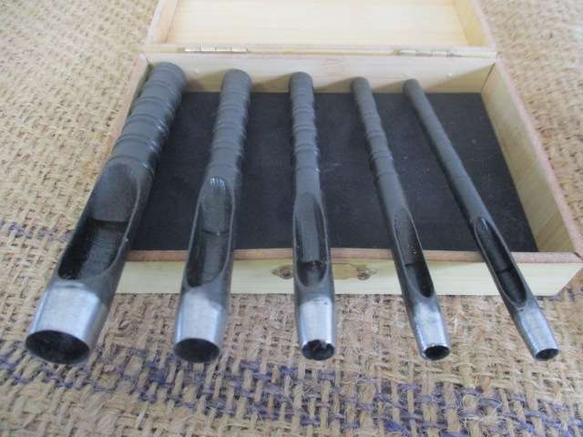 Good Quality Set Of 5 Leather Hollow Punches