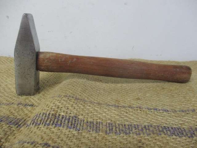 Beautiful 800gr Machinist Hammer