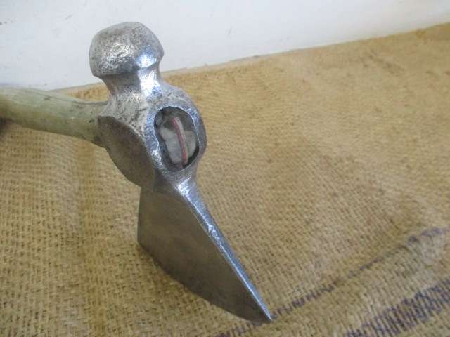 Rare Sturdy Vintage 2lb Solid Steel Ball-Peen Hammer Head Axe