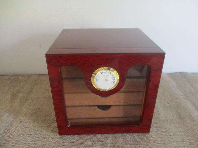 Beautiful Sikarlan Cigar Humidor Case Only.