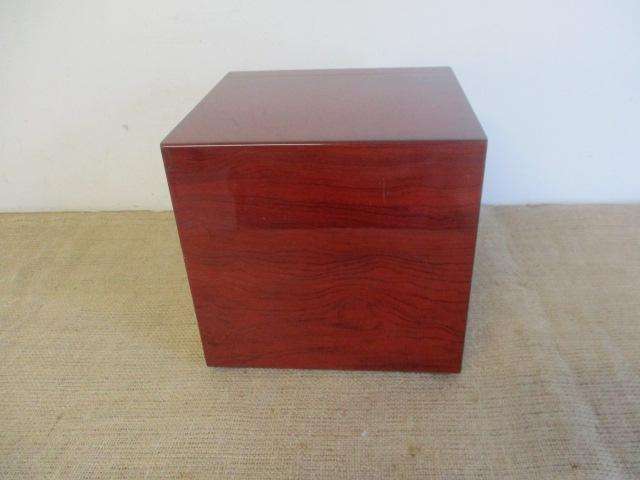 Beautiful Sikarlan Cigar Humidor Case Only.