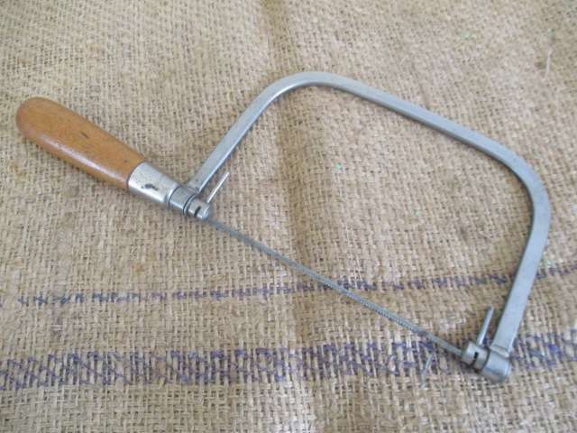 Rare Vintage 5 inch Disston Carpenter`s Deep Fret Coping Saw With Blade               USA.