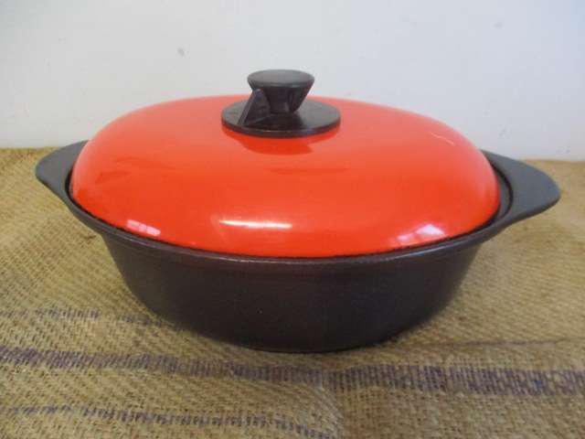 Neat Large No 16 Cookwell Oval Cast Iron Casserole