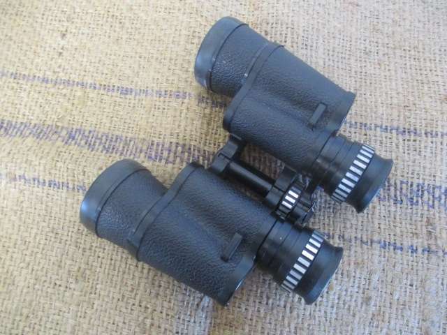 Beautiful Vintage Super Zenith 8 X 40 Field 9' Binocular With Lens Covers