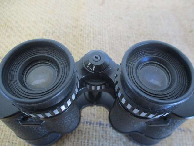 Beautiful Vintage Super Zenith 8 X 40 Field 9' Binocular With Lens Covers