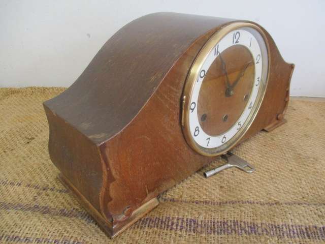 Rare Vintage Essa Mantle Clock With Original Winding Up Key           Made In Germany