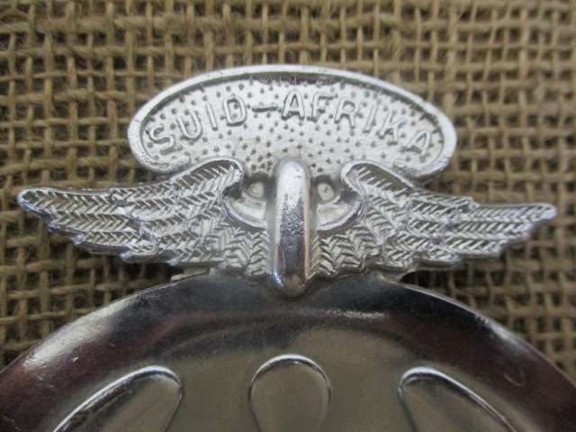 Vintage AA SouthAfrica/Suid Afrika No B 03095 Car Badge           Issued Approx Between 1930 - 1945