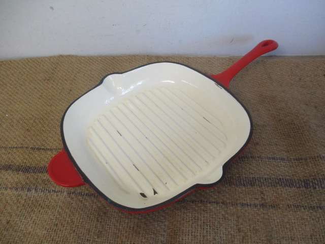 Nice Sizable Panache Enameled Cast Iron Steak Pan