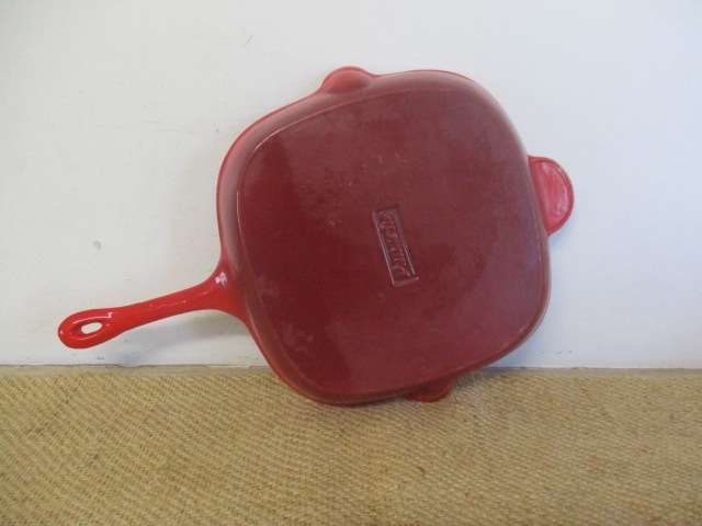 Nice Sizable Panache Enameled Cast Iron Steak Pan