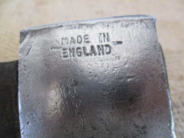 Beautiful Sought After Vintage 1 1/2lb Elwell Hand Axe