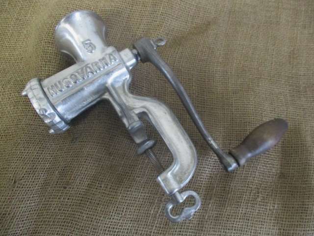 Complete Vintage Husqvarna No 5 Cast Iron Meat Mincer          Made In Sweden