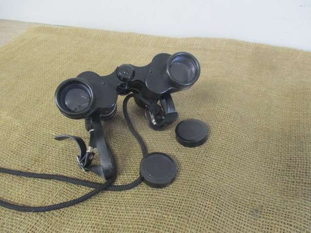 Nice Vintage Super Zenith 8 X 30 Field 7.5' Binocular With Lens Covers