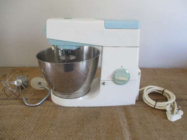For Peter's Bid Only - Very Well Cared For And Neat Vintage Kenwood Chef Model A701A