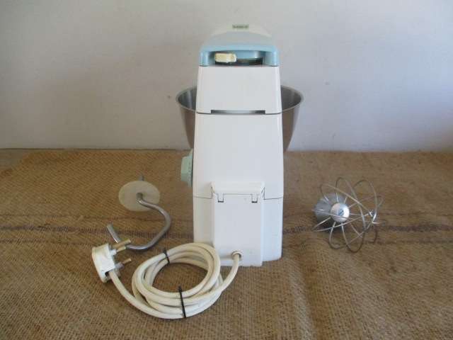 For Peter's Bid Only - Very Well Cared For And Neat Vintage Kenwood Chef Model A701A