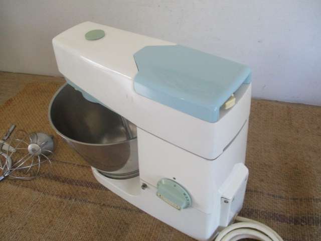 For Peter's Bid Only - Very Well Cared For And Neat Vintage Kenwood Chef Model A701A