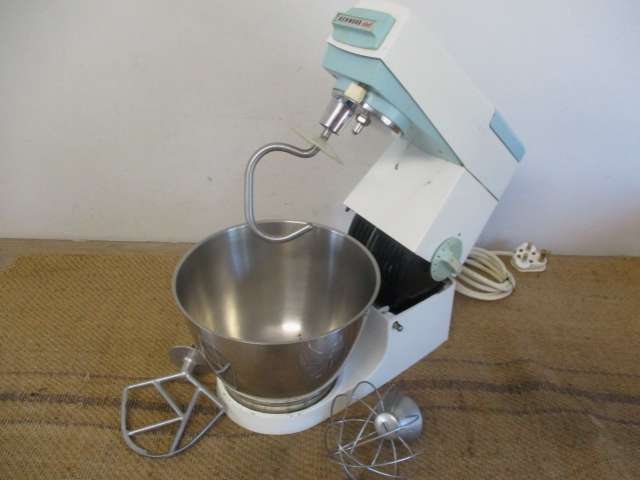 For Peter's Bid Only - Very Well Cared For And Neat Vintage Kenwood Chef Model A701A