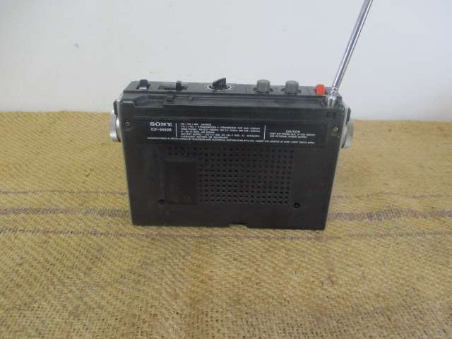 An Awesome Vintage Sony ICF - 5450B FM/AM 3 Band Portable Radio         Approx 1980's