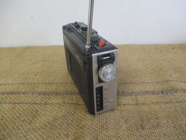 An Awesome Vintage Sony ICF - 5450B FM/AM 3 Band Portable Radio         Approx 1980's