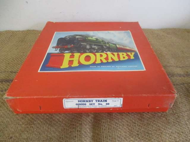 Rare Vintage Clockwork Gauge 0 Hornby Tinplate Train Goods Set No 30 By Meccano Ltd, Liverpool