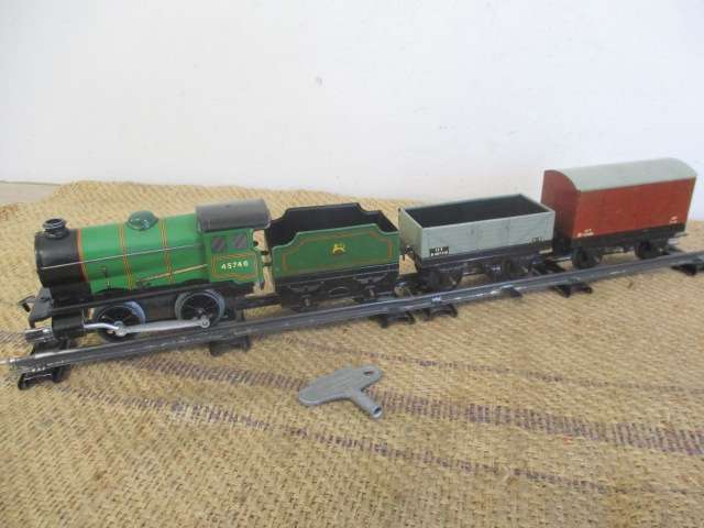 Rare Vintage Clockwork Gauge 0 Hornby Tinplate Train Goods Set No 30 By Meccano Ltd, Liverpool