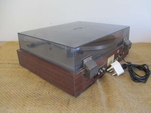 Beautiful Vintage Pioneer Prelude - 4000A/M PL Belt Drive Stereo Turntable