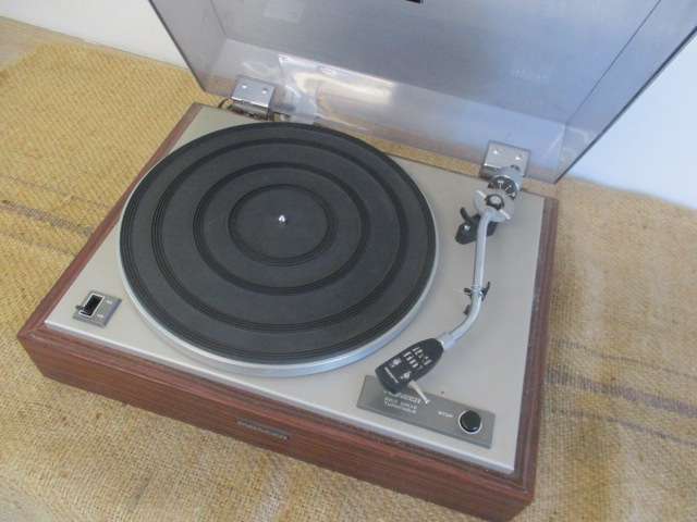 Beautiful Vintage Pioneer Prelude - 4000A/M PL Belt Drive Stereo Turntable