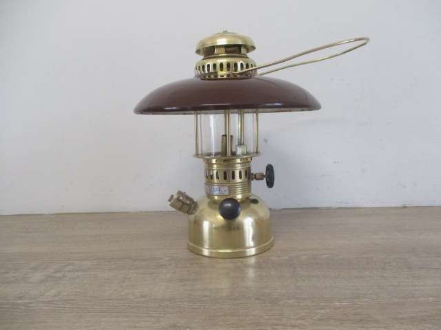 Masterpiece ....This Very Rare Vintage Geniol Germany Reg. Automatic 150 CP Kerosene Lamp