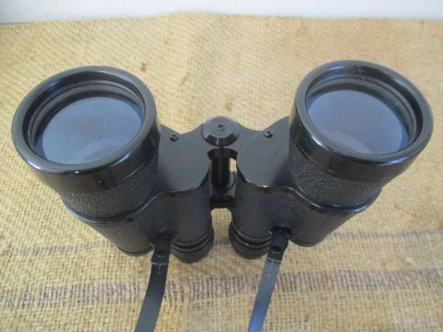 Beautiful Vintage Super Zenith 7 X 50 Field 7.1' Binocular With Lens Covers In Shoulder Case