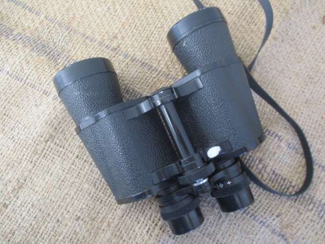 Beautiful Vintage Super Zenith 7 X 50 Field 7.1' Binocular With Lens Covers In Shoulder Case